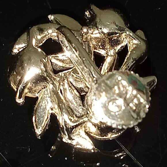 Lisner Aurora Borealis Earrings Vintage Screw Back Leaf Cluster Crystal Signed - Picture 4 of 4